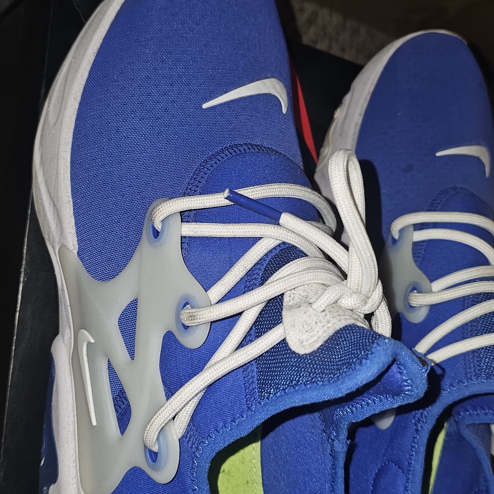 Nike Mens Sz.11